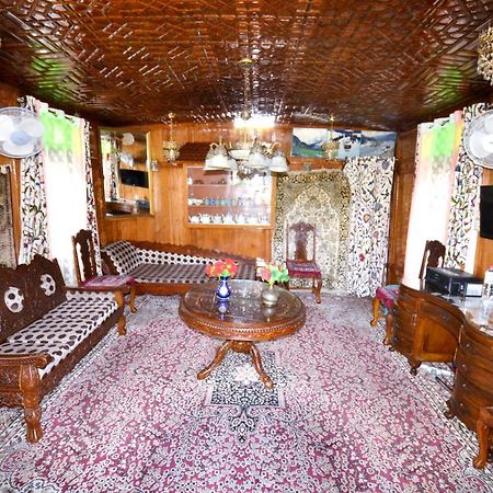 Heritage Shreen Houseboat Hotel Srinagar  Exterior photo