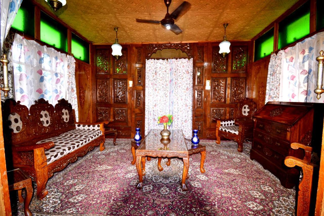 Heritage Shreen Houseboat Hotel Srinagar  Exterior photo